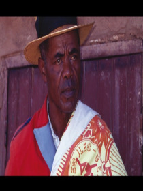 Affiche de Madagascar, terre des ancêtres